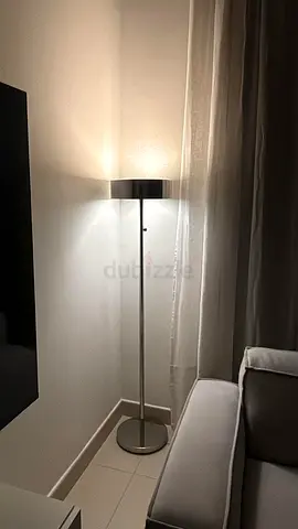 Floor Lamp (yellow warm light)