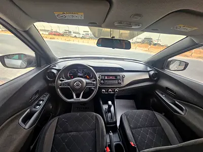 2019 Nissan KICKS 缩略图 4