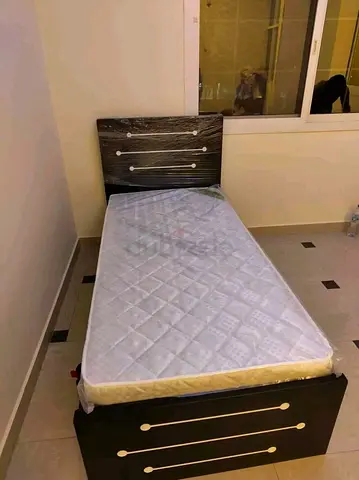 Single wooden bed frame with mattress - good condition
