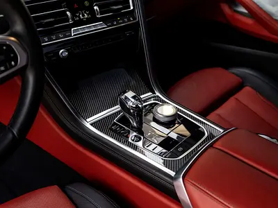 صورة 10 لـ 2021 BMW 8-SERIES