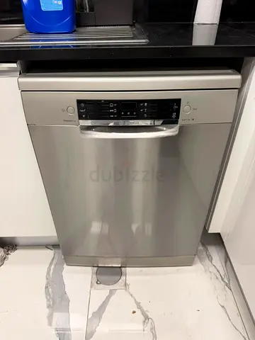 Bosch series 4 diswasher 3 racks