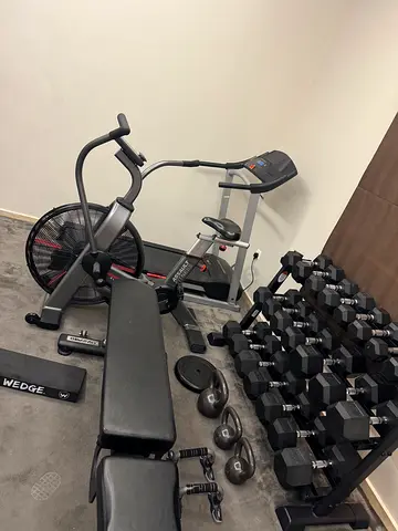( Combo deal🚨 ) Assault Fitness Airbike Elite + dumbbells sets + Adjustabl bench press + treadmill