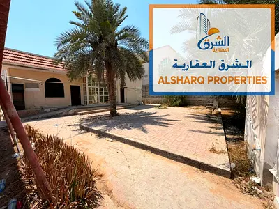 بيت عربي تجاري للإيجار في الروضة 3 – عجمان | مساحة واسعة وموقع مميز