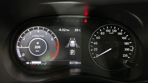 صورة 9 لـ 2022 Nissan KICKS