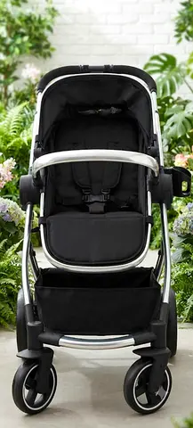 Black 3-in-1 Stroller with Storage Basket — Good Condition Excellent baby stroller, used only once