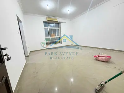 Opst Shabiya!!2800/-Monthly Proper Studio With Seprate Kitchen Available in MBZ inside parking