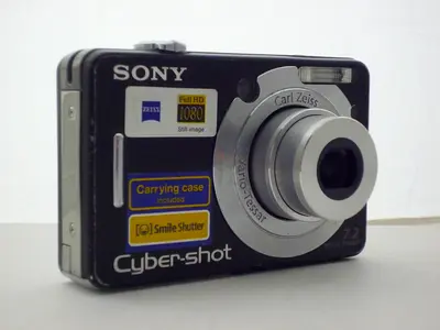Sony cyber-shot DSC-W55 Compact Digital Camera with 3x Optical Zoom - Excellent Condition