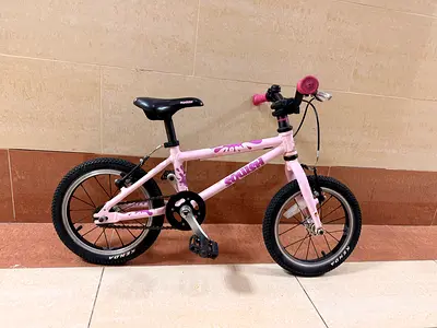 Squish 14 Kids Bike MADE IN UK