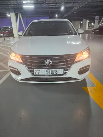 MG MG5 Standard 2023 | GCC Specs | Low Mileage