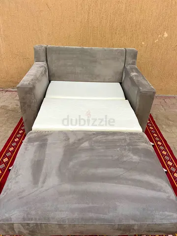 Looks great condition Crate&Barrel sofa bed