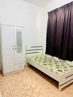 Premium Executive Bedspace Available In Shabiya 11