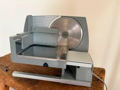 All purpose cutting machine from Graef ( German brand )