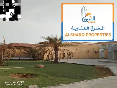 فيلا بالروضه 2 المساحة: 10,000 قدم مربع السعر 2500000 كاش تكوين الفيلا: 3 غرف نوم 3 حمامات ملحق غرفتين ، حمام ، صالة
