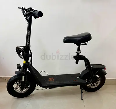 Electric scooter with seat — good working condition