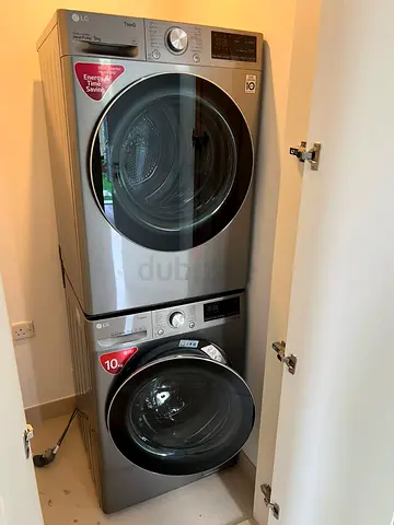 LG ThinQ 10kg Washer dryer Separate set