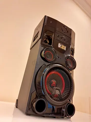 Sony High-Power Floor Standing Speaker System - Good Working Condition