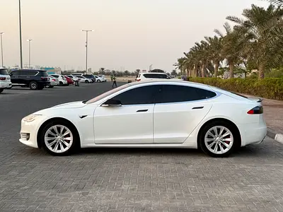 2021 Tesla MODEL S — фото 3