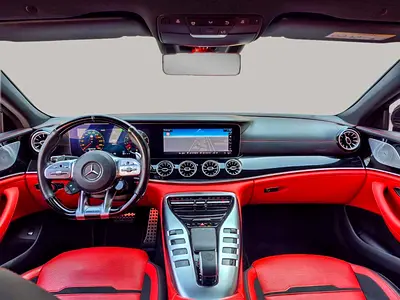 صورة 9 لـ 2020 Mercedes-BENZ AMG