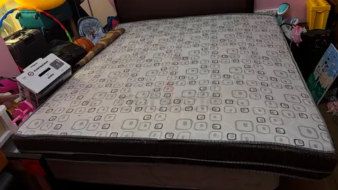 King size mattress in perfect condition - semi firm support