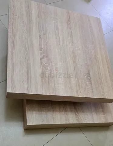 Oak-look laminated tabletop / shelf — 2 pieces with rotation, good condition