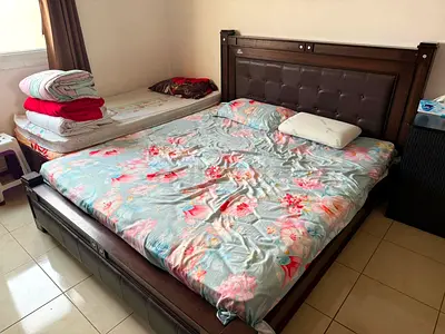 Bedroom set