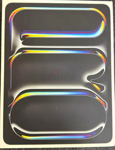 Brand New iPad Pro 13 M5 1TB wifi + Cellular- Black - Non Active - Very Good price 5900