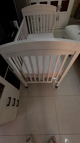 White Juniors Wooden Baby Crib with Mattress - Good Condition