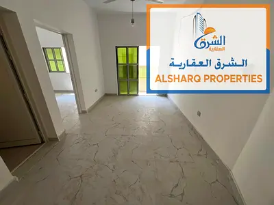 غرفة وصالة للإيجار السنوي في المويهات 2 عجمان بالقرب من الشروق مول بمساحة كبيرة وبلكونة