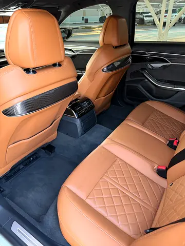 صورة 7 لـ 2022 AUDI S8