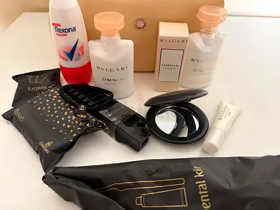 BVLGARI TRAVELING KIT