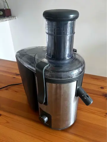 Kenwood Juicer