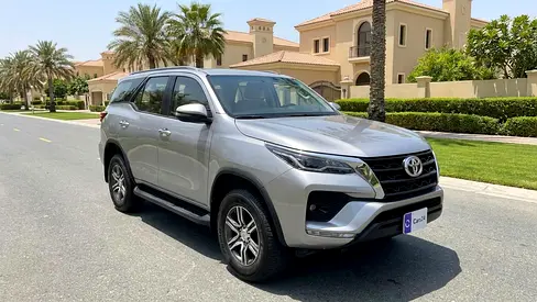 AED 1,459/m | 0 DP | Free 3 Months Warranty | Service History | 30 Day Return | TOYOTA FORTUNER 2024