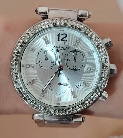 Silver Akribos crystal bezel chronograph women's watch, good working condition