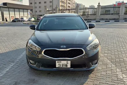 Kia Cadenza - Luxury