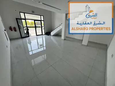 محل اول ساكن للايجار السنوي  النعيميه 3  شارع الشيخ خليفه بجوار سيتي تاور وسفير مول طابقين تكيف مركزي  حمام ومطبخ جاهز 80 الف سنوي