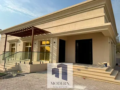 UPGRADED STANDALONE | CONTEMPORARY I PRIVATE GARDEN I MAID ROOM