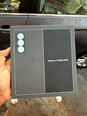 Samsung galaxy Zfold 8 Ultra 256gb