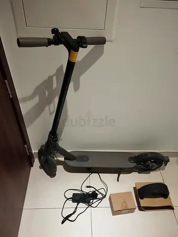 MI 1S Electric scooter with extra new tyres, charger and spare parts. Rarely used and good condition