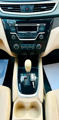 2016 Nissan X-TRAIL 照片 12