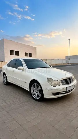 Mercedes-Benz E-Class E 230 2009 | GCC Specs | Well Maintained
