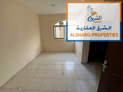 استوديو مميز للإيجار السنوي في الحميدية بمساحة واسعة ومطبخ شبه منفصل بسعر مناسب
