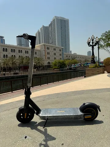 Ninebot G30 max electric scooter 65km range 30km H speed