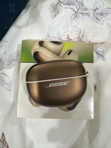 Bose QuietComfort Earbuds (charging case shown) - used, good condition