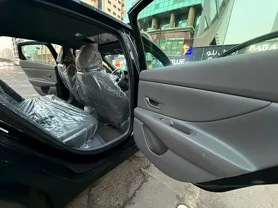 2025 Hyundai ELANTRA 缩略图 13