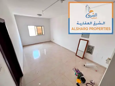 استديو مساحة كبيرة _ مطبخ شبه منفصل _ موقع مميز خلف مركز الدلتا وقريب من المحكمة وجامعة عجمان