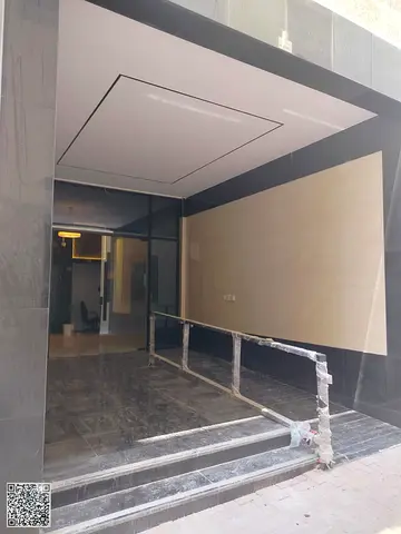One-bedroom apartment for annual rent in Al-Aliya area, first occupancy, in a prime location on a main street.
