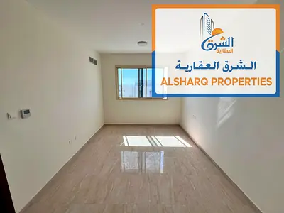 Apartment 3 - First occupancy - Two master bedrooms, spacious living room, 3 bathrooms - Central air conditioning and cooling system - One month free