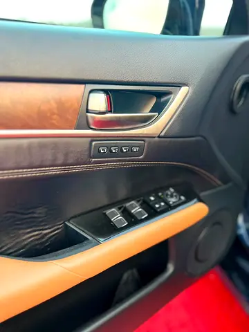 صورة 9 لـ 2017 Lexus GS-SERIES