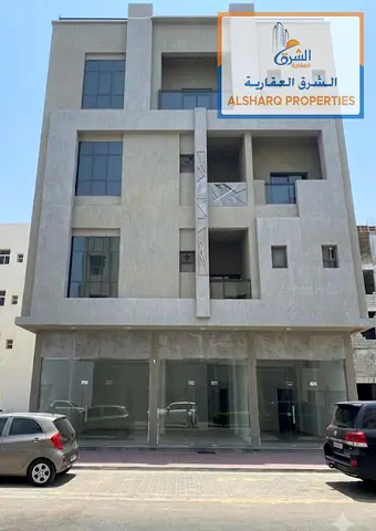 بناية سكنية وتجارية جديدة للبيع في العالية – عجمان | مؤجرة بالكامل ومفروشة