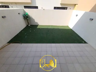 2 Bedroom Townhouse | Maid's Room | Spacious Layout | Recently Renovated